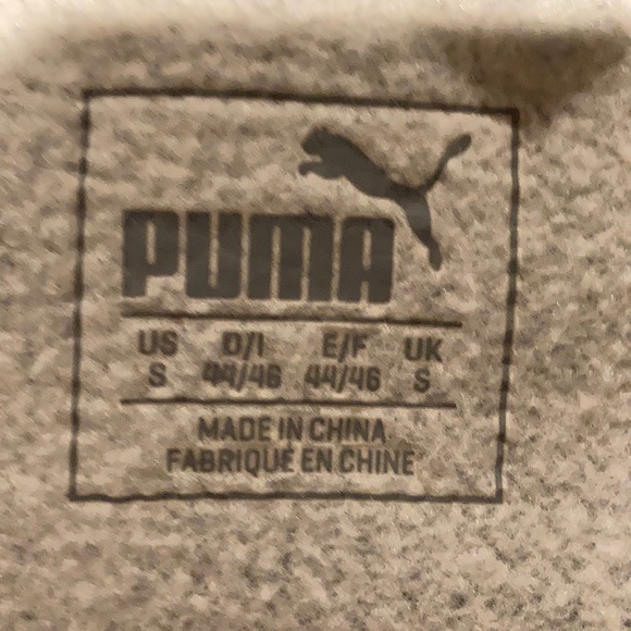 Great puma zip up! - Picture 2 of 2